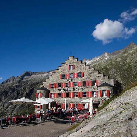 Historisches Alpinhotel Гримзел Хоспиц Екстериор снимка